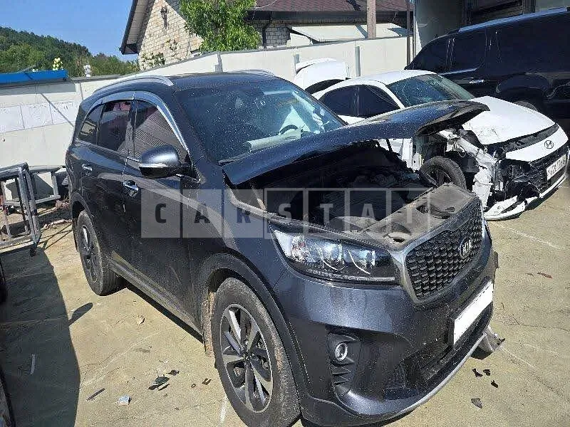 Photo 2 of 30: 2018 Kia Sorento, VIN KNAPG81ADKA523799 — Korean insurance auction