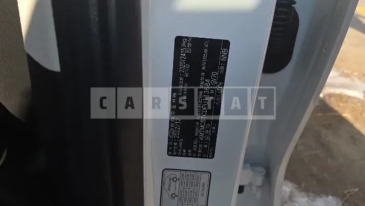 Photo 2 of 15: 2022 Genesis GV70 AWD — Korean insurance auction