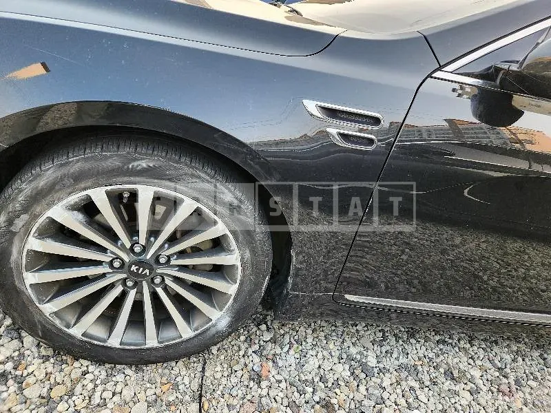 Photo 2 of 39: 2015 Kia K7 3.0 — Korean insurance auction