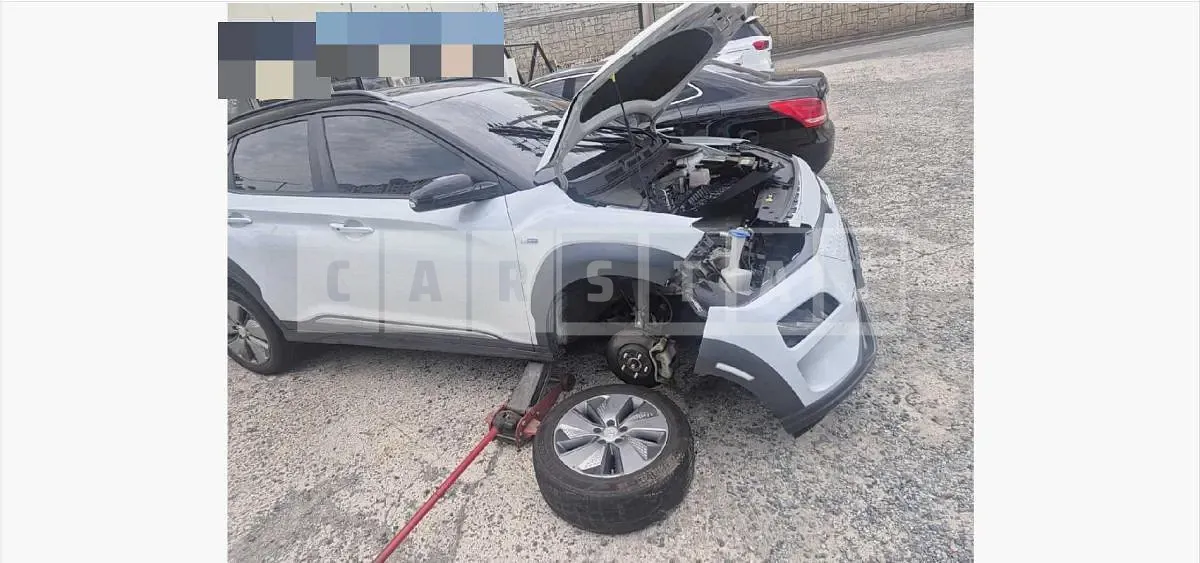 Photo 2 of 13: 2018 Hyundai Kona Electric Car — Korean insurance auction