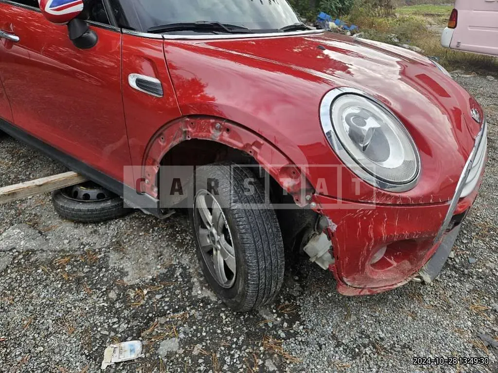 Photo 2 of 22: 2015 MINI Cooper D Five-Door — Korean insurance auction