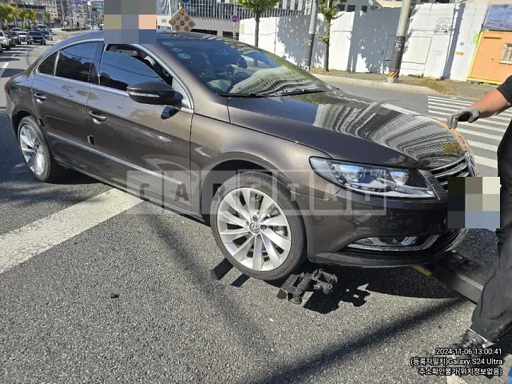 Photo 2 of 28: 2015 Volkswagen CC 2.0 TDI BMT — Korean insurance auction