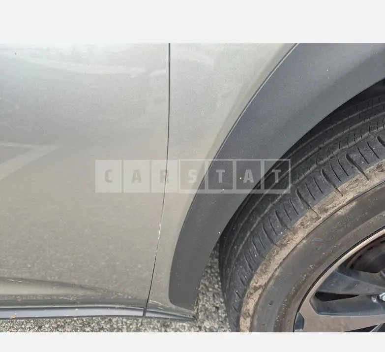 Photo 2 of 14: 2020 Lexus NX300h — Korean insurance auction