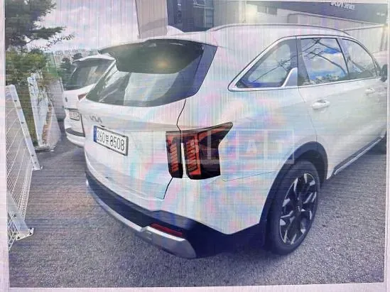 Photo 2 of 30: 2025 Kia Sorento — Korean insurance auction