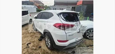 Photo 1 of 11: 2017 Hyundai Tucson TL — Korean insurance auction