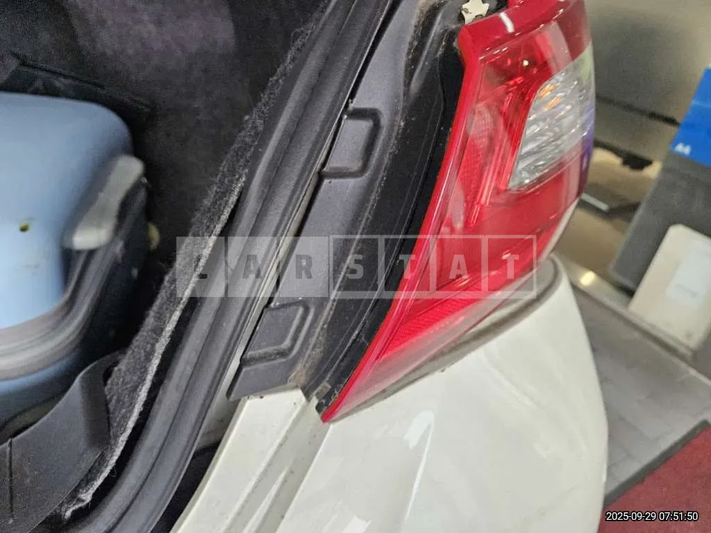 Photo 2 of 12: 2017 Nissan Altima 2.5 — Korean insurance auction