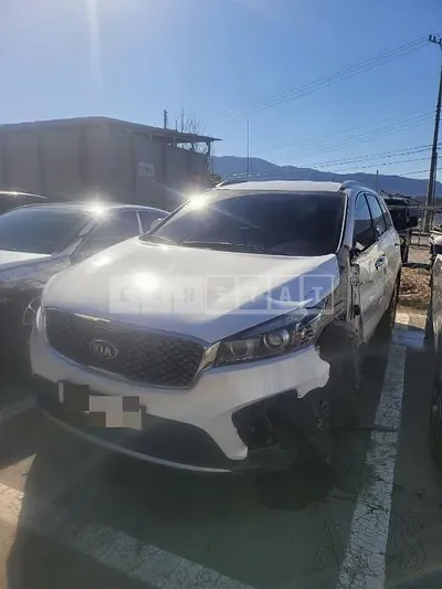 Photo 1 of 12: 2016 Kia Sorento — Korean insurance auction