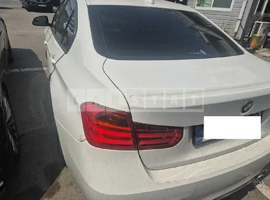 Photo 2 of 17: 2015 BMW 320d Efficient Dynamics Edition — Korean insurance auction