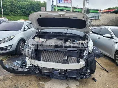 Photo 1 of 23: 2021 Hyundai Santa Fe — Korean insurance auction