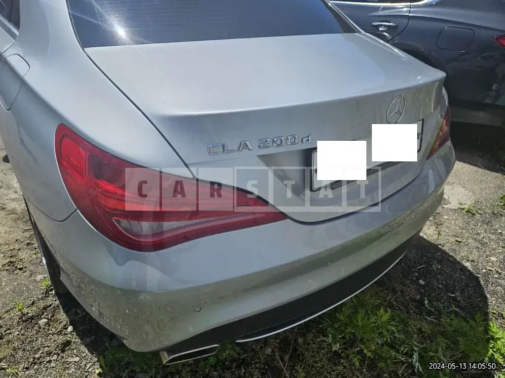 Photo 2 of 13: 2016 Mercedes-Benz CLA200 d — Korean insurance auction