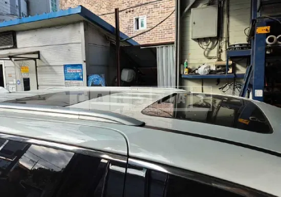 Photo 2 of 26: 2019 Kia Carnival — Korean insurance auction