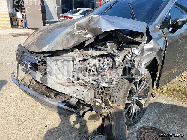 Photo 2 of 30: 2017 Lexus RX450h, VIN JTJBGMCA3H2029716 — Korean insurance auction