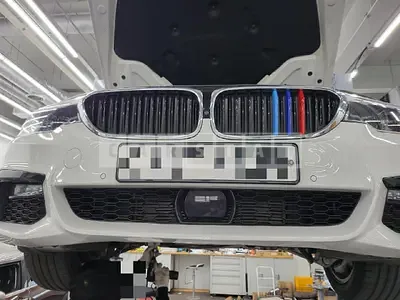 Photo 1 of 21: 2018 BMW 520d xDrive, VIN WBAJC5106JWB86780 — Korean insurance auction