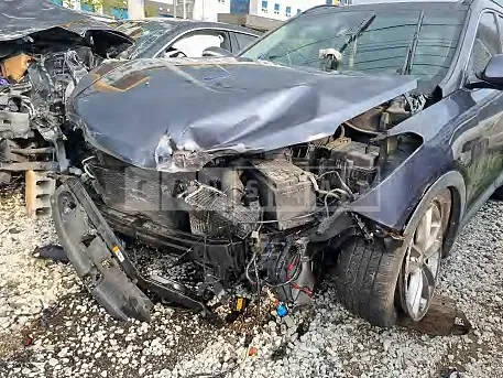 Photo 2 of 28: 2016 Hyundai Santa Fe, VIN KMHSW81XBGU552399 — Korean insurance auction