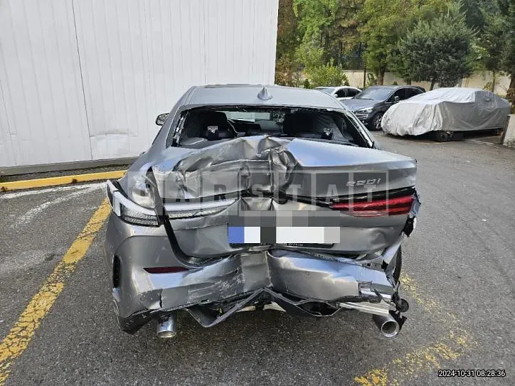 Photo 2 of 32: 2024 BMW 220i Gran Coupe — Korean insurance auction