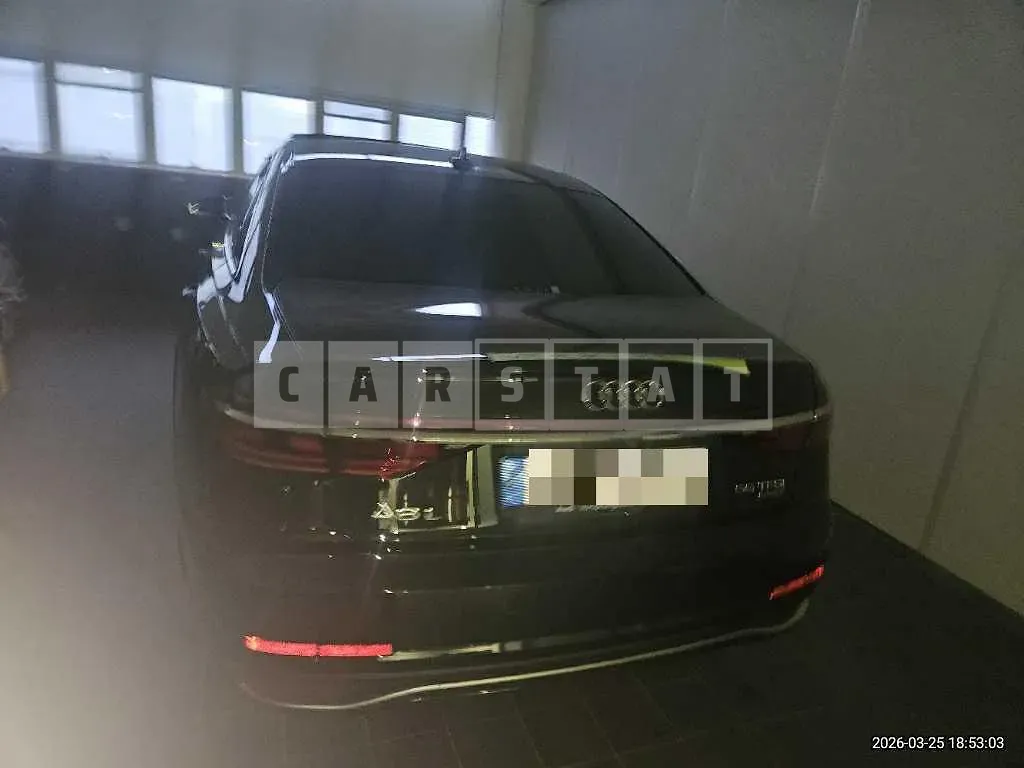 Photo 2 of 35: 2022 Audi A8 L 55 TFSI quattro — Korean insurance auction
