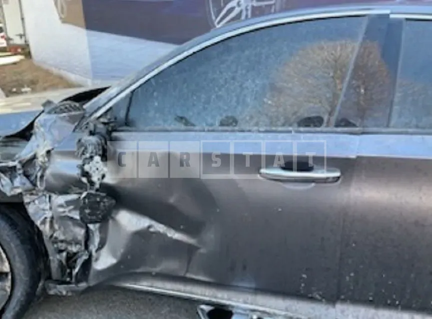 Photo 2 of 13: 2019 Honda Accord Hybrid — Korean insurance auction