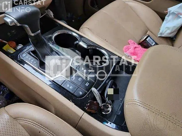 Photo 2 of 15: 2018 Kia Carnival Limousine 7 -Seater — Korean insurance auction