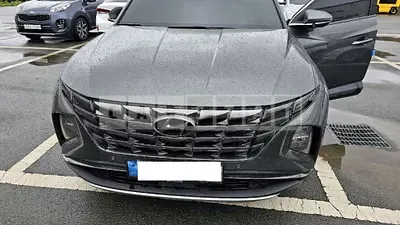 Photo 1 of 17: 2021 Hyundai Tucson, VIN KMHJE811BMU006503 — Korean insurance auction