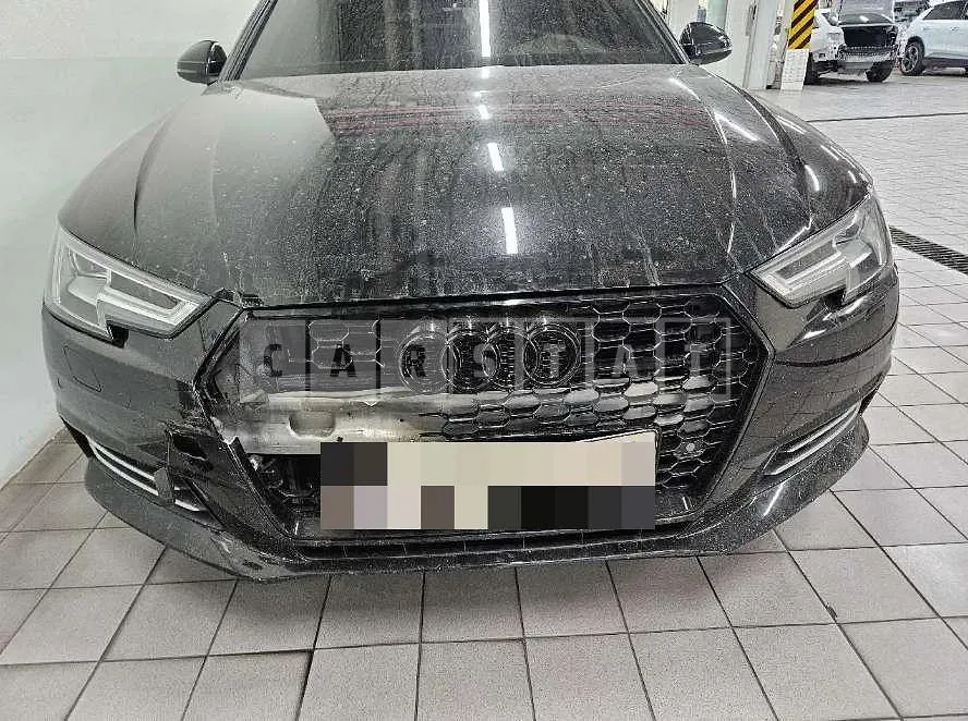 Photo 2 of 30: 2018 Audi A4 35 TDI quattro — Korean insurance auction