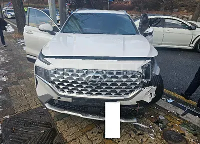Photo 1 of 13: 2021 Hyundai Santa Fe, VIN KMHS381HGMU317770 — Korean insurance auction