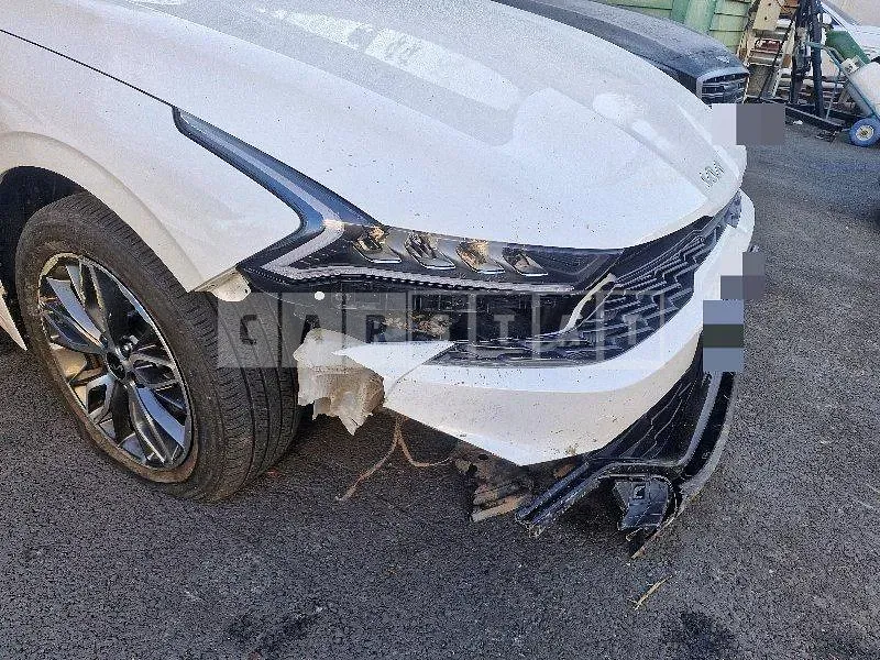 Photo 2 of 8: 2022 Kia K5 LPG — Korean insurance auction