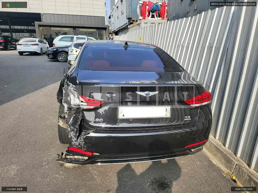 Photo 2 of 14: 2017 Hyundai Genesis /G80, VIN KMHGL41DDHU234224 — Korean insurance auction