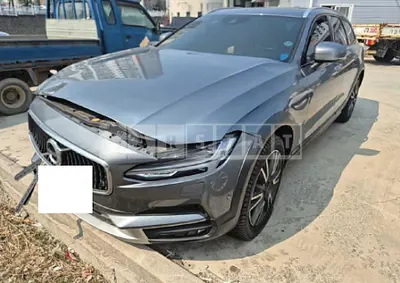 2020 Volvo V90CCD5 AWD