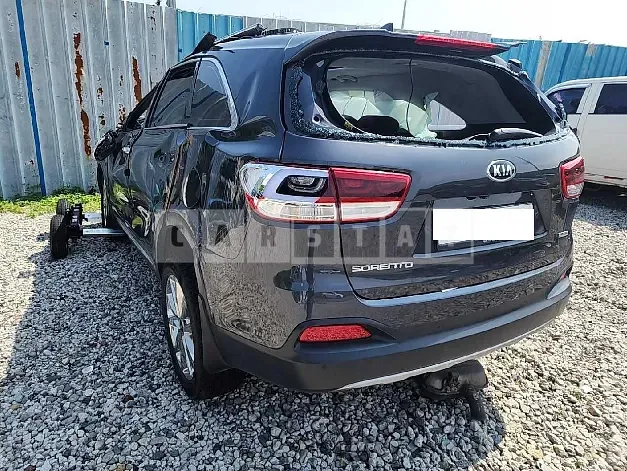 Photo 2 of 20: 2016 Kia Sorento, VIN KNAPH81ABGA251557 — Korean insurance auction