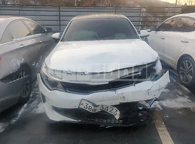 Photo 1 of 5: 2018 Kia K5, VIN KNAGU41EBJA018389 — Korean insurance auction
