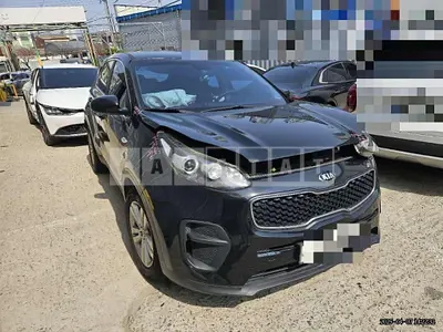 Photo 1 of 16: 2016 Kia Sportage — Korean insurance auction