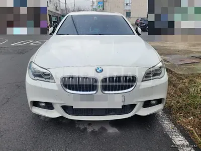 Photo 1 of 39: 2016 BMW 528i — Korean insurance auction