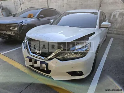 Photo 1 of 10: 2018 Nissan Altima 2.5 — Korean insurance auction