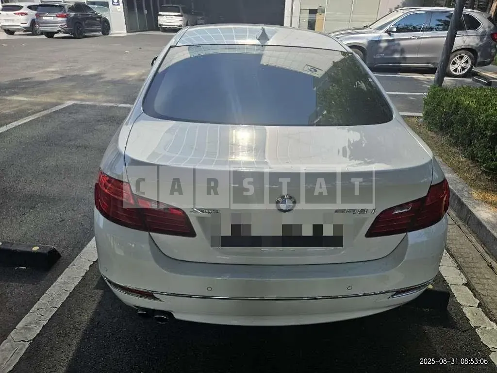 Photo 2 of 11: 2015 BMW 528i xDrive — Korean insurance auction