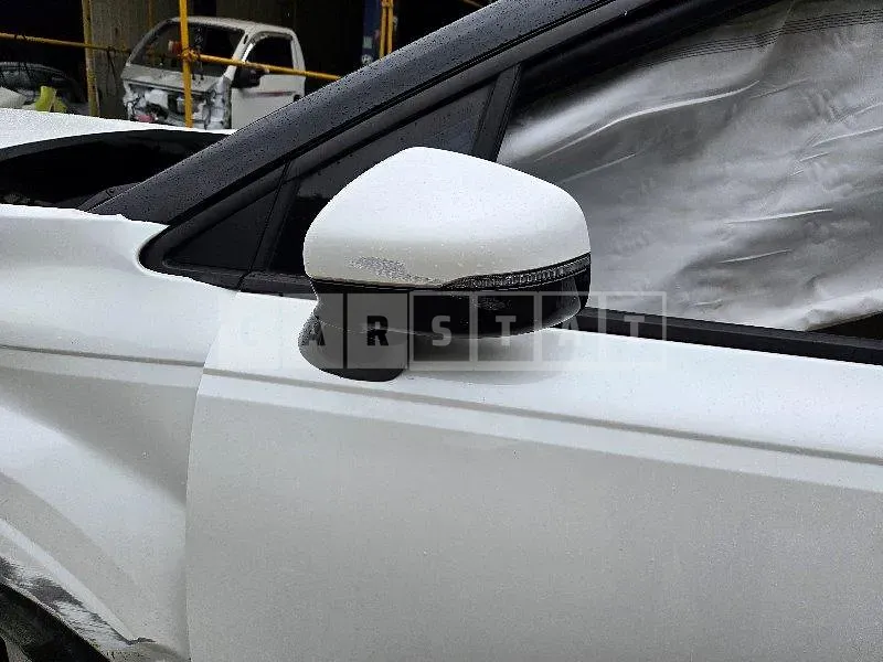 Photo 2 of 22: 2023 Kia Carnivals — Korean insurance auction