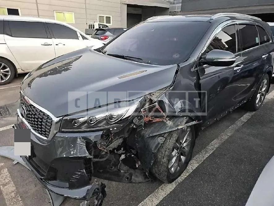 Photo 2 of 28: 2017 Kia Sorento 4WD — Korean insurance auction