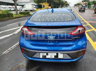 Photo 1 of 5: 2017 Hyundai IONIQ Electric Q — Korean insurance auction
