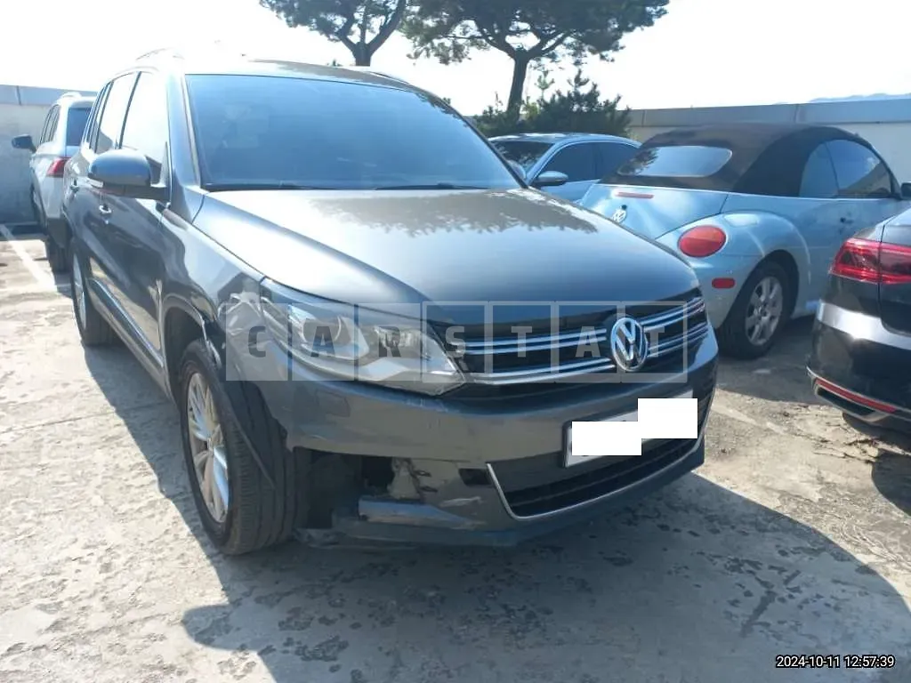 Photo 2 of 6: 2015 Volkswagen Tiguan 2.0 TDI Blue Motion — Korean insurance auction