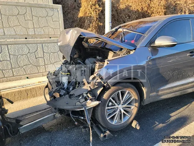 Photo 2 of 16: 2015 Hyundai Tucson TL 2.0 — Korean insurance auction