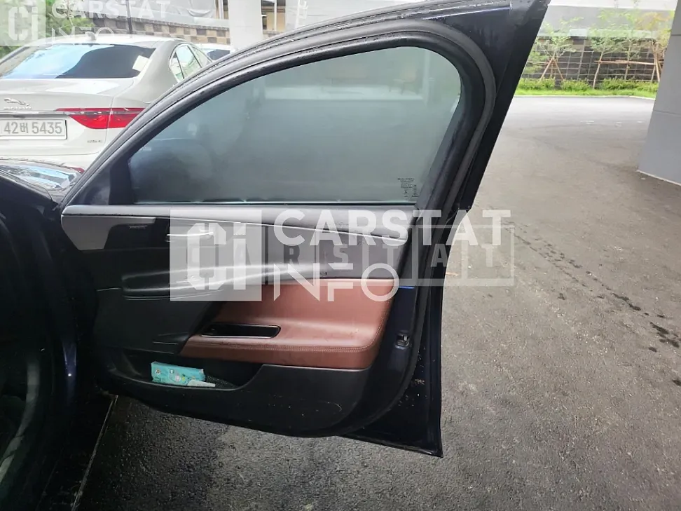 Photo 2 of 29: 2015 Jaguar Invasive Kyu XE 2.0d — Korean insurance auction