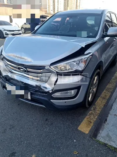 Photo 1 of 15: 2014 Hyundai Santa Fe 2.2 (4WD) — Korean insurance auction