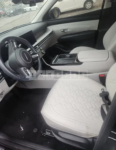 Photo 2 of 27: 2024 Hyundai Tucson — Korean insurance auction