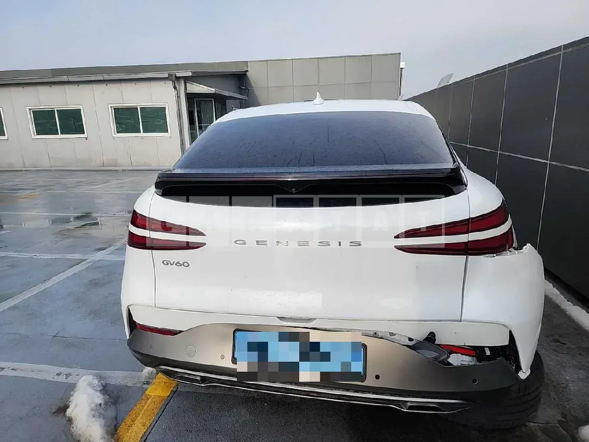 Photo 2 of 12: 2022 Genesis GV60 Electric — Korean insurance auction
