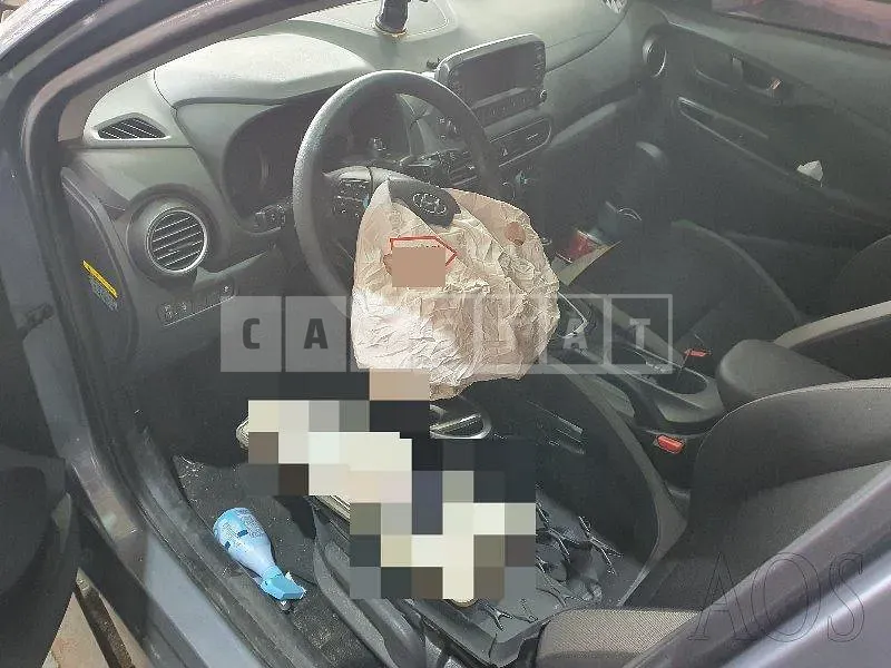 Photo 2 of 15: 2019 Hyundai Kona 1.6 (4WD), VIN KMHK6815HKU363504 — Korean insurance auction