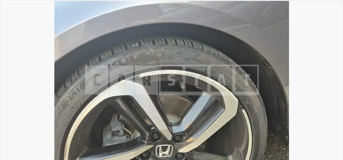 Photo 2 of 24: 2018 Honda Accord 2.0T — Korean insurance auction