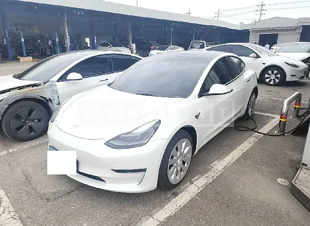 Photo 2 of 16: 2022 Tesla Model 3 Long Range, VIN 5YJ3E1EB3NF149946 — Korean insurance auction