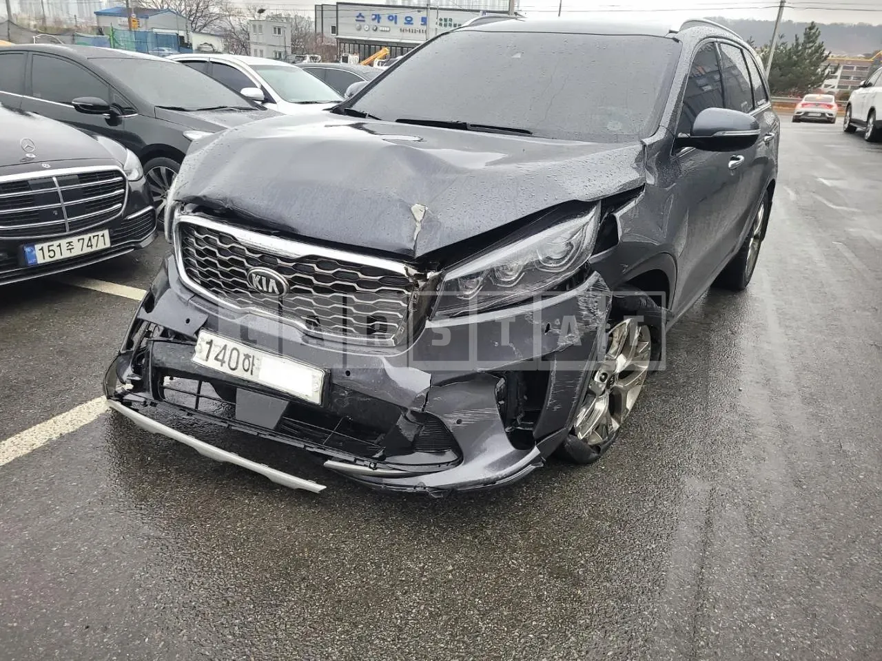 Photo 2 of 28: 2019 Kia Sorento, VIN KNAPH81BBLA633531 — Korean insurance auction