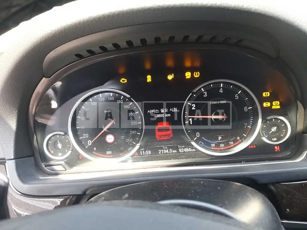 Photo 2 of 8: 2015 BMW 528i, VIN WBA5A5103FD940404 — Korean insurance auction