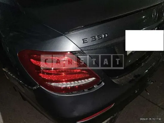 Photo 2 of 11: 2019 Mercedes-Benz E350 4Matic — Korean insurance auction