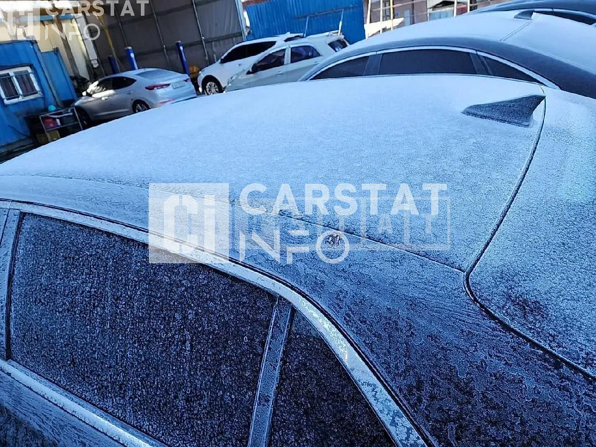 Photo 2 of 29: 2019 Genesis G90 5.0 — Korean insurance auction